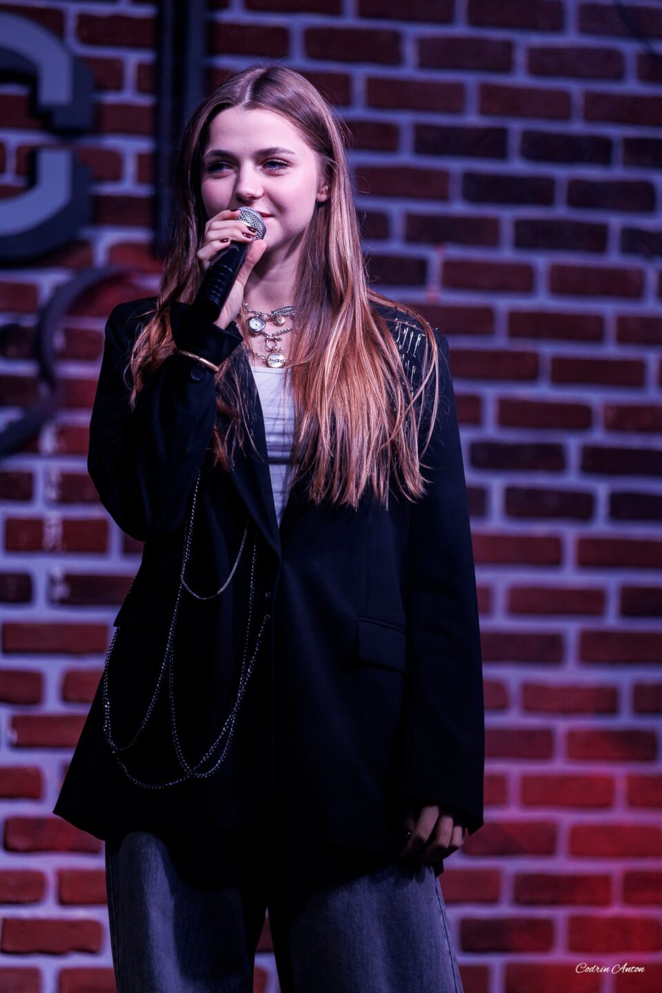 Alessia Pop este în FINALA concursului Vocea României, sezonul 13 Alessia Pop este în FINALA concursului Vocea României, sezonul 13