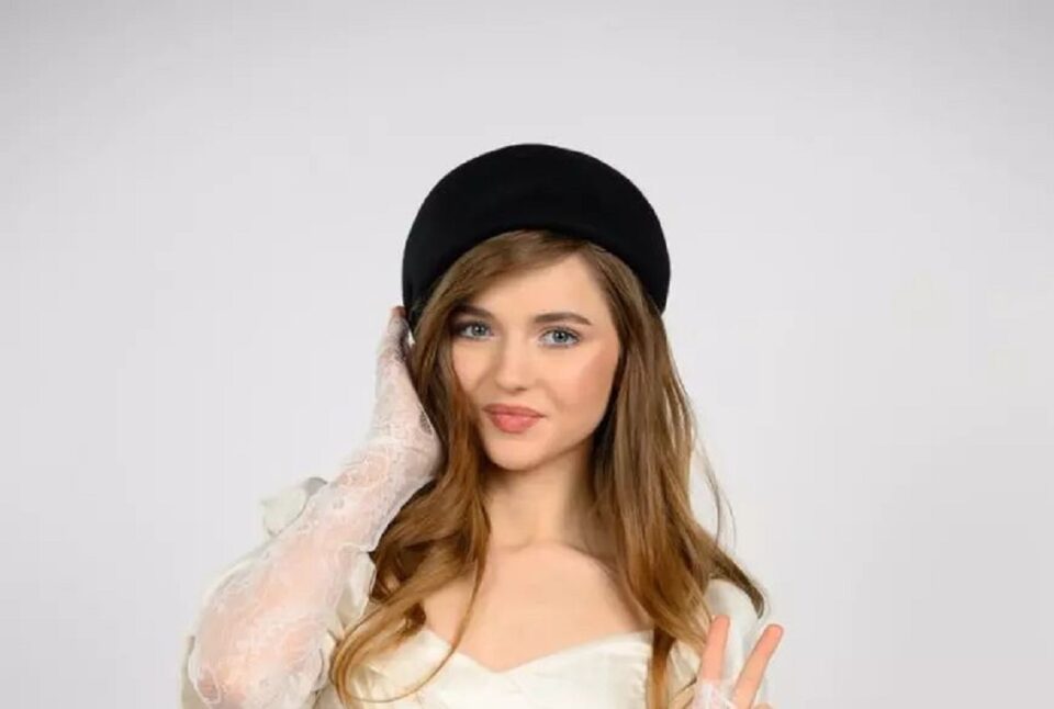 Alessia Pop este în finala concursului Vocea României, sezonul 13 Alessia Pop este în finala concursului Vocea României, sezonul 13