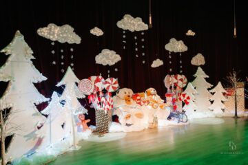 „Crăciunul – sărbătoarea bucuriei” – un spectacol dedicat generozității și spiritului civic la Colegiul „E. Hurmuzachi”