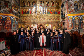 Concertul „Colinde și daruri pentru Pruncul Sfânt, pe genunchii Maicii Domnului” Concertul „Colinde și daruri pentru Pruncul Sfânt, pe genunchii Maicii Domnului”