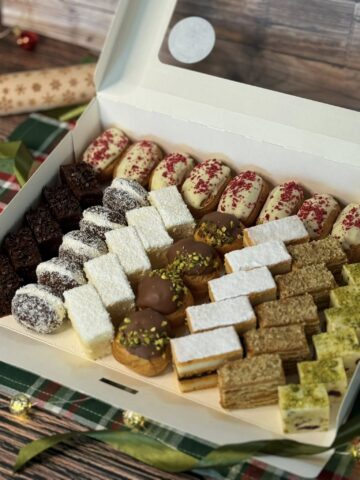 „La căruța cu plăcinte” preia comenzi pentru sărbători. Cozonac gustos și deserturi fine pentru toată familia