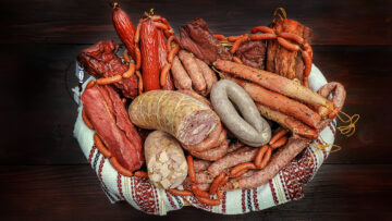 Rogelya Fălticeni, bunătăți tradiționale din ingrediente curate, pentru masa de Crăciun