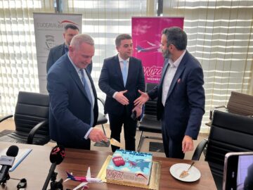 Wizz Air a redeschis baza aeriană de la Suceava. Șoldan: „Încă din primul an de mandat am realizat problema care a ținut departe ani la rând companiile aeriene”