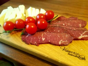 Rogelya Fălticeni, bunătăți tradiționale din ingrediente curate, pentru masa de Crăciun