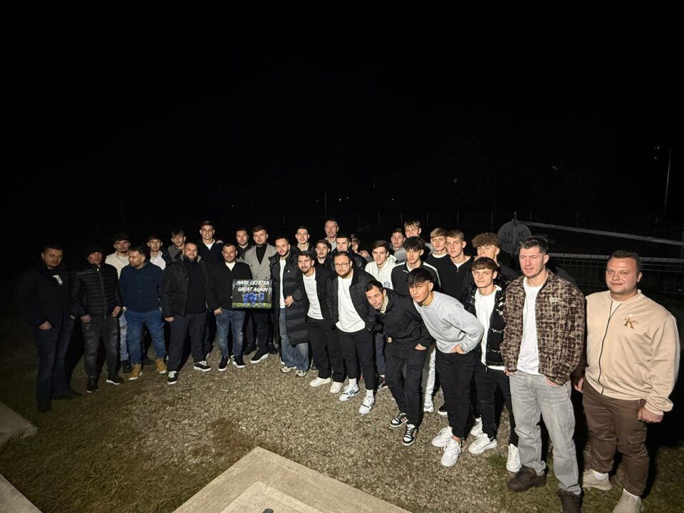 Formațiile Șoimii și Cetatea au organizat mese festive la final de an