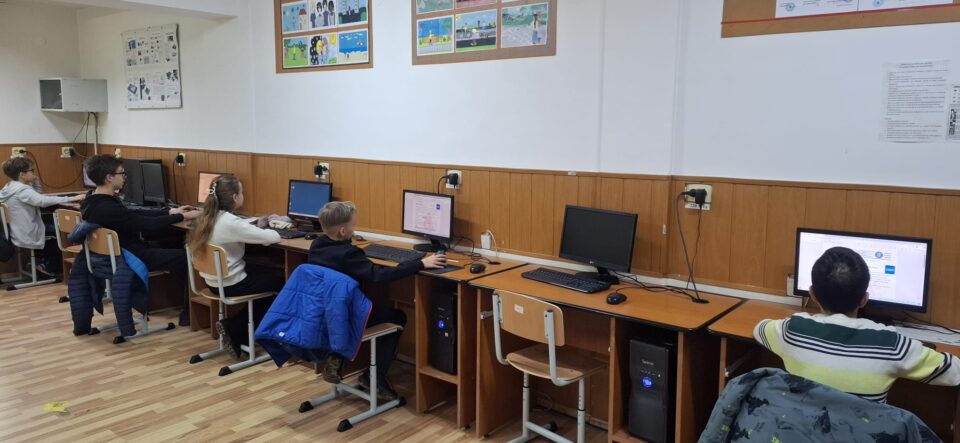 Ediția a XV-a a Concursului de programare și creativitate ”StartIT”, la Suceava