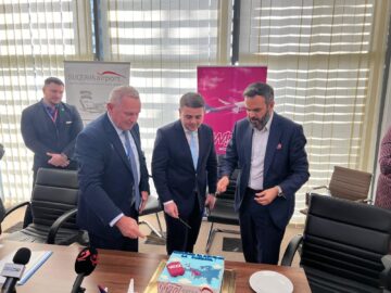 Wizz Air a redeschis baza aeriană de la Suceava. Șoldan: „Încă din primul an de mandat am realizat problema care a ținut departe ani la rând companiile aeriene”