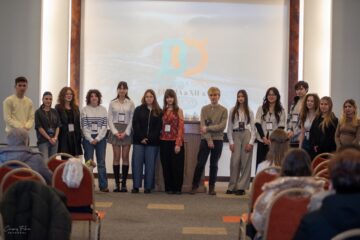 Dezbaterilor aprinse între liceeni, la Bucovina Open. Trofeul concursului a mers la ștefaniști