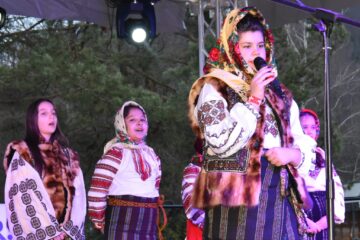 Spectacolul de Crăciun al elevilor de la Școala Gimnazială Nr. 1 Gura Humorului