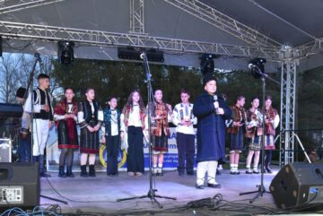 Spectacolul de Crăciun al elevilor de la Școala Gimnazială Nr. 1 Gura Humorului