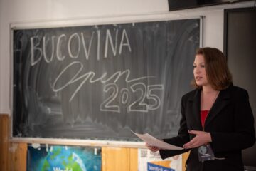 Dezbaterilor aprinse între liceeni, la Bucovina Open. Trofeul concursului a mers la ștefaniști