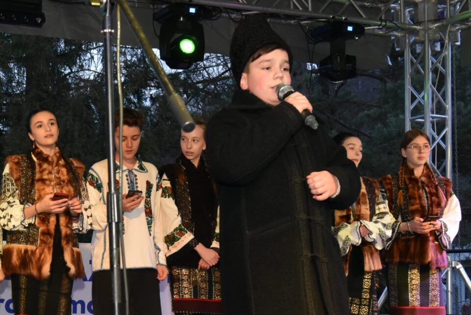 Spectacolul de Crăciun al elevilor de la Școala Gimnazială Nr. 1 Gura Humorului