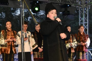 Spectacolul de Crăciun al elevilor de la Școala Gimnazială Nr. 1 Gura Humorului