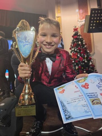 Elevul Alexandru Ioan Dumitriu a câștigă Marele Trofeu al Festivalului „Stele de Gheață”, la Focșani