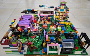 Preșcolari din 35 de grădinițe au construit din lego „Grădinița mea – locul bucuriei și al jocului”