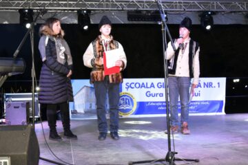 Spectacolul de Crăciun al elevilor de la Școala Gimnazială Nr. 1 Gura Humorului