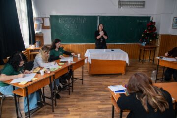 Dezbaterilor aprinse între liceeni, la Bucovina Open. Trofeul concursului a mers la ștefaniști