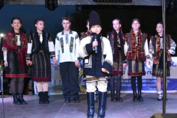 Spectacolul de Crăciun al elevilor de la Școala Gimnazială Nr. 1 Gura Humorului