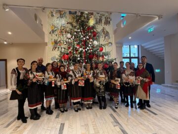 Gheorghe Șoldan a întâmpinat la CJ Suceava grupuri de colindători din județ