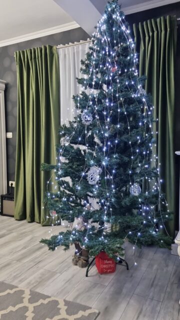 Până la 30% reducere la orice model, perdele de zi sau de noapte, la magazinul Casa Hopu – Perdele și Draperii din Centrul Comercial Bazar