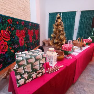 Peste 700 de cadouri de Crăciun au fost împărțite de Primăria Moara copiilor din comună