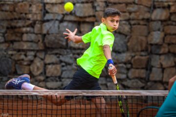 Fălticeneanul David Arcip, convocat la lotul național de tenis U16 al României