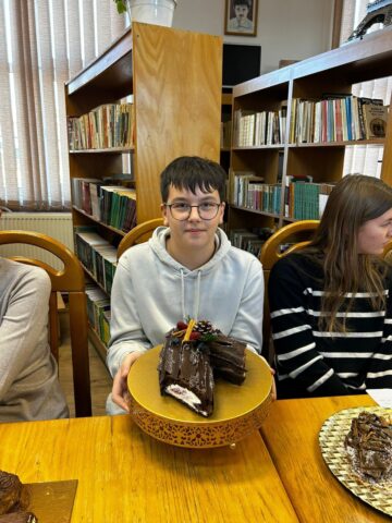 Crăciunul francofon – cultură, emoție și educație – Proiect educațional desfășurat la Liceul Teoretic „Iorgu Vârnav Liteanu” din Liteni