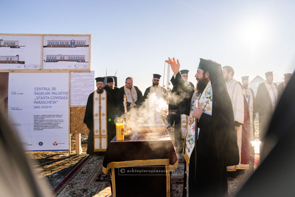 Punerea pietrei de temelie a Centrului de Îngrijiri Paliative „Sfânta Cuvioasă Parascheva” a Fundației Umanitare Căminul de bătrâni „Sfântul Ioan cel Nou” – Suceava Punerea pietrei de temelie a Centrului de Îngrijiri Paliative „Sfânta Cuvioasă Parascheva” a Fundației Umanitare Căminul de bătrâni „Sfântul Ioan cel Nou” – Suceava