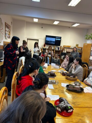 Crăciunul francofon – cultură, emoție și educație – Proiect educațional desfășurat la Liceul Teoretic „Iorgu Vârnav Liteanu” din Liteni