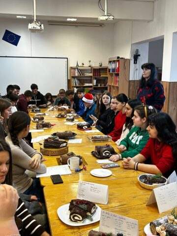 Crăciunul francofon – cultură, emoție și educație – Proiect educațional desfășurat la Liceul Teoretic „Iorgu Vârnav Liteanu” din Liteni