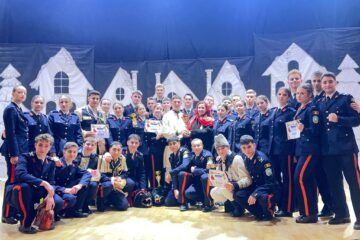 Colegiul Militar se întoarce cu Marele Premiu de la Festivalul de Tradiții „Iarna Buzoiană” Colegiul Militar se întoarce cu Marele Premiu de la Festivalul de Tradiții „Iarna Buzoiană”