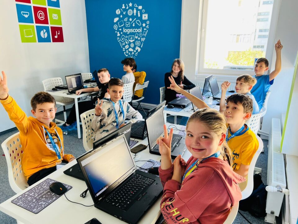 Logiscool Suceava deschide înscrierile pentru modulul februarie-iunie 2026