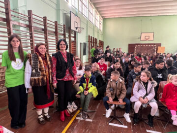 Colegiul Tehnic din Rădăuți a devenit un exemplu al generozității, oferind bucuria de Crăciun pentru 61 de copii din Centrul „Maria Ward” și Casa de tip familial „Universul Copiilor”