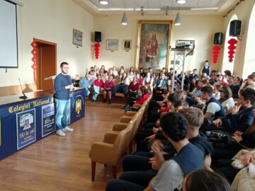 Olimpicul David Turturean, student în State, la MIT, în dialog cu ștefaniștii