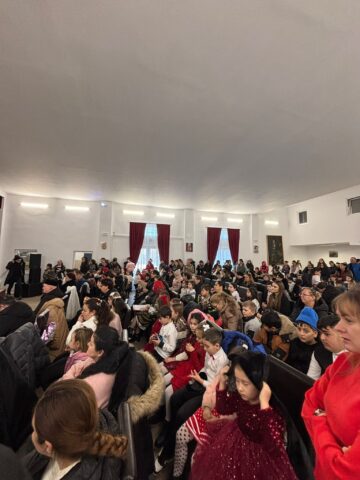 „Poveste de iarnă în Ciprian Porumbescu”, spectacol al preșcolarilor și elevilor din comună