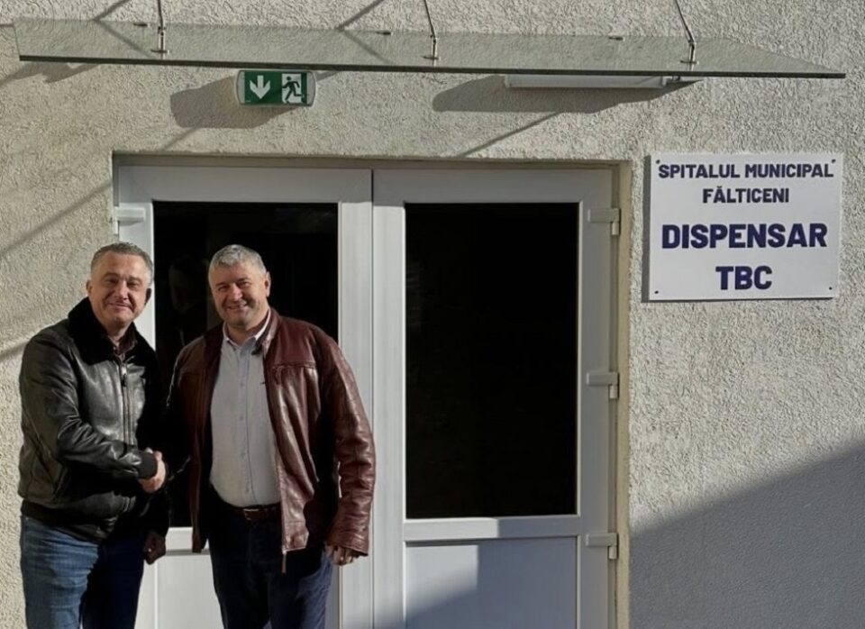 La Fălticeni a fost inaugurată noua clădire pentru compartimentul și dispensatul TBC al spitalului municipal