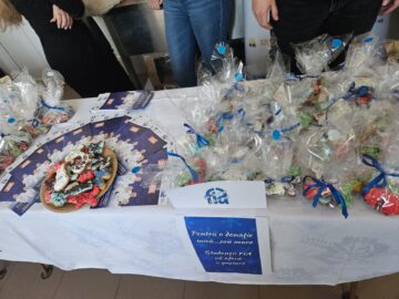 Târg caritabil de Crăciun, la Colegiul de Industrie Alimentară Suceava
