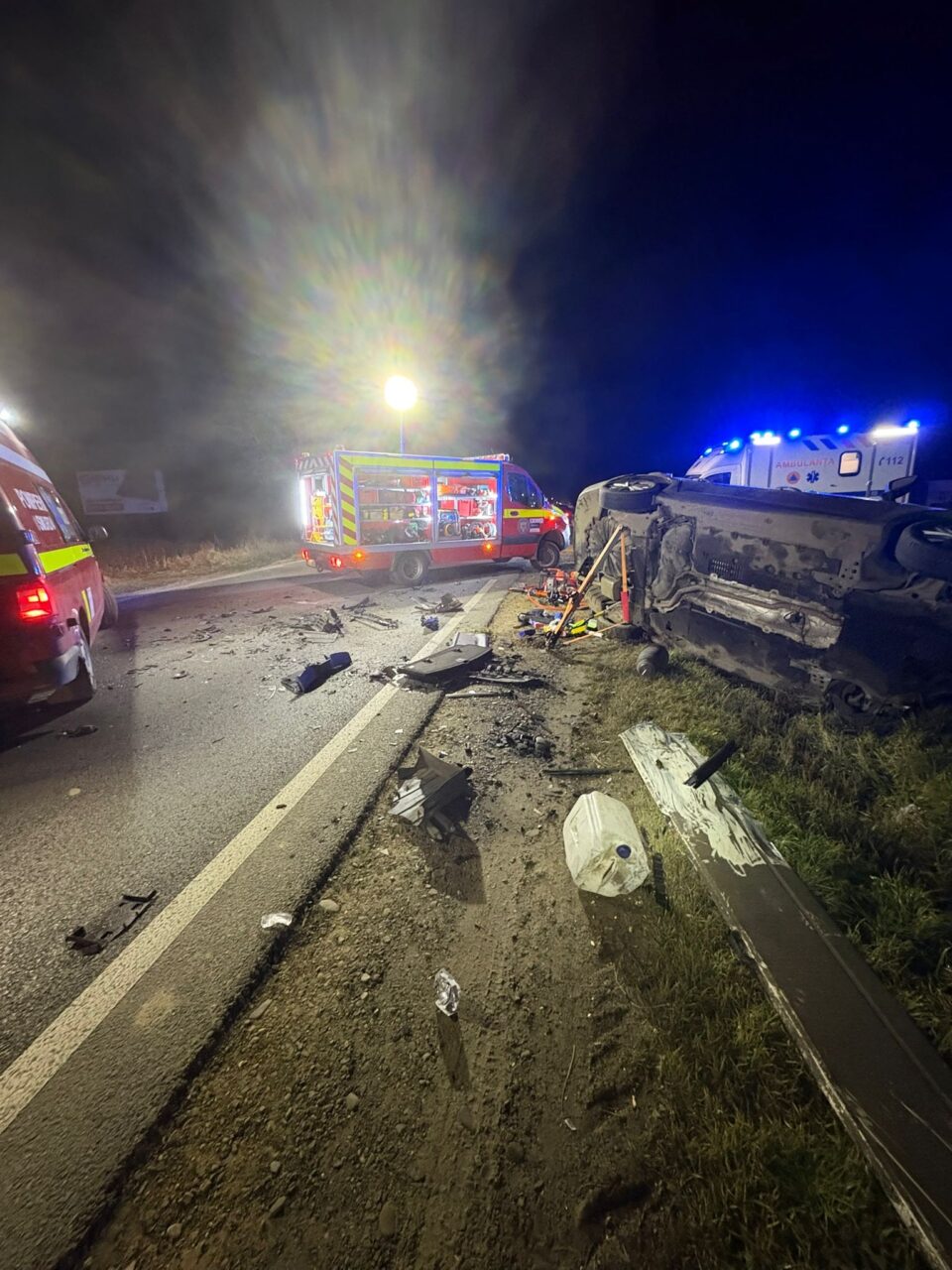 Tânăr de 23 de ani, băgat în spital de șoferul unui autotren, care nu s-a asigurat la pătrunderea pe E 85