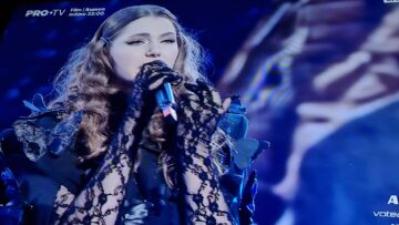 Alessia Pop, câștigătoarea trofeului și al marelui premiu de 100.000 euro al competiției „Vocea României”