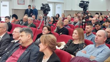 Noi fațete ale domnitorului Ștefan cel Mare, prezentate la președintele Academiei Române, Ioan-Aurel Pop, la Dumbrăveni