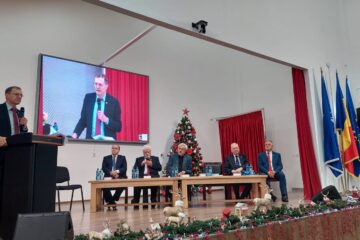 Noi fațete ale domnitorului Ștefan cel Mare, prezentate la președintele Academiei Române, Ioan-Aurel Pop, la Dumbrăveni