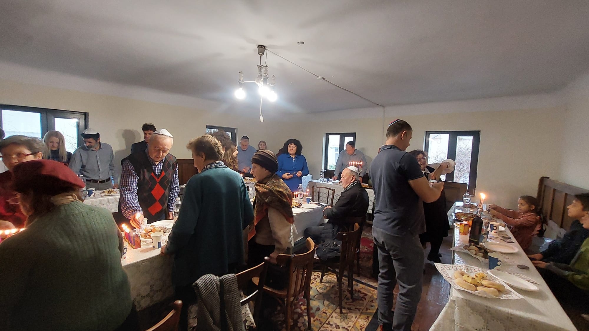 Evreii suceveni au celebrat încheierea sărbătorii Hanuca sau Sărbătoarea luminilor