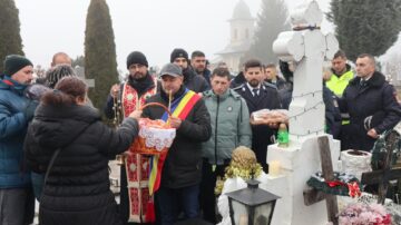 Fălticeniul și-a comemorat eroii martiri ai Revoluției din Decembrie 1989