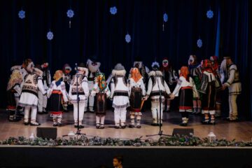 Spectacolul „Am plecat să colindăm”, tradiții și obiceiuri din satele Bucovinei de odinioară, la USV