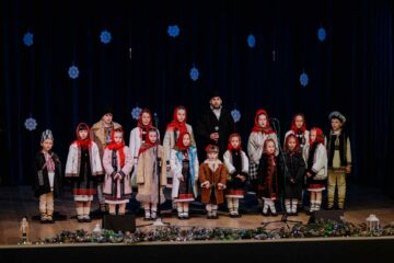 Spectacolul „Am plecat să colindăm”, tradiții și obiceiuri din satele Bucovinei de odinioară, la USV