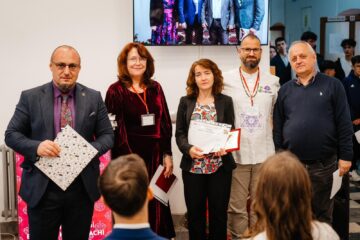 Premiul “Ernst Rudolf Neubauer” pentru cei mai merituoși absolvenți ai Colegiului “E. Hurmuzachi”