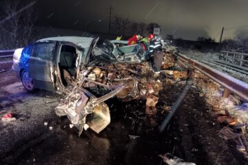 Un tânăr de numai 21 de ani a murit în Ajunul Crăciunului într-un cumplit accident rutier