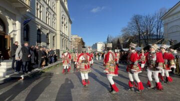 Suceava a găzduit și anul acesta cel mai mare festival de datini și obiceiuri de iarnă din țară, urmărit de mii de suceveni și turiști
