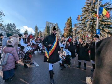 Suceava a găzduit și anul acesta cel mai mare festival de datini și obiceiuri de iarnă din țară, urmărit de mii de suceveni și turiști