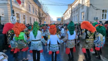 Suceava a găzduit și anul acesta cel mai mare festival de datini și obiceiuri de iarnă din țară, urmărit de mii de suceveni și turiști